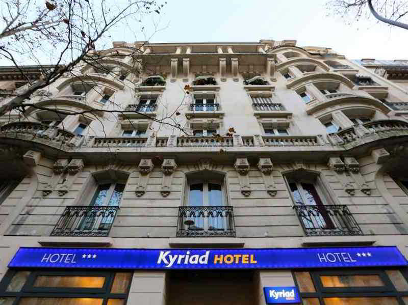 Kyriad Paris 18 - Porte De Clignancourt - Montmartre Экстерьер фото